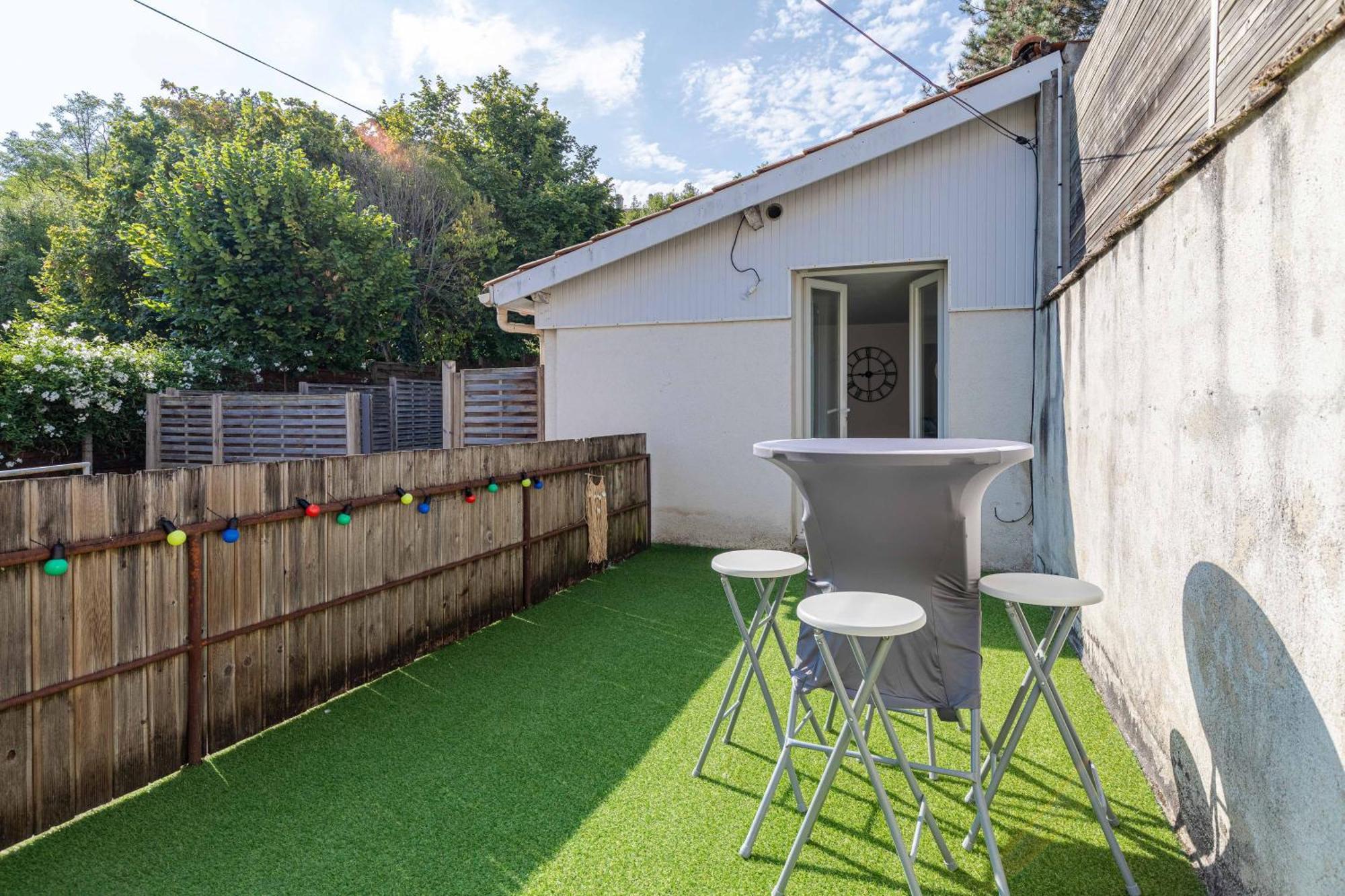 M2 Sweet Homes Angouleme I Secteur Gare Sncf I Maison 1 Chambre Exterieur Prive Au Calme - Animaux Acceptes Exterior photo